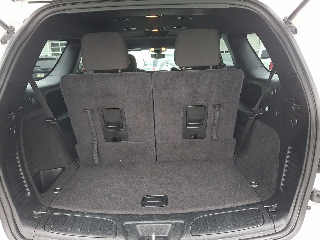 Used 2022 Dodge Durango SXT w/ Blacktop Package image 18