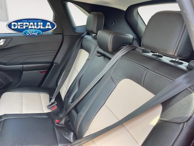 Certified 2022 Ford Escape Titanium w/ Titanium Elite Package AWD/4WD image 17