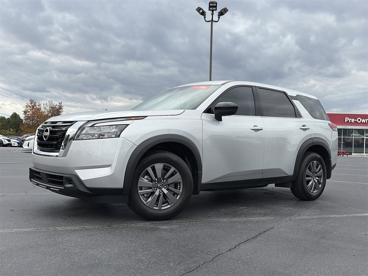 Certified 2025 Nissan Pathfinder S