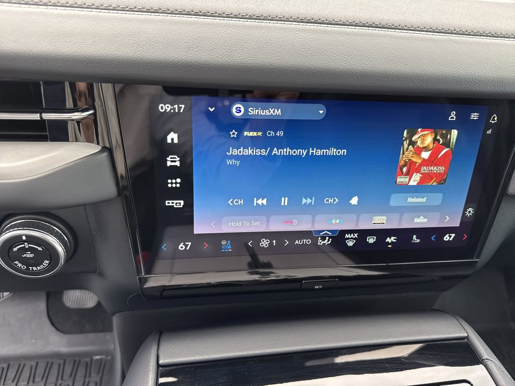 Used 2025 Lincoln Navigator Reserve w/ Jet Appearance Package image 28