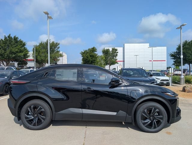 New 2026 Toyota C-HR AWD/4WD image 3
