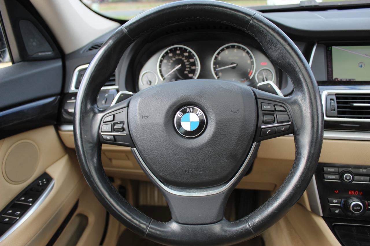 Used 2016 BMW 535i Gran Turismo xDrive AWD/4WD image 24