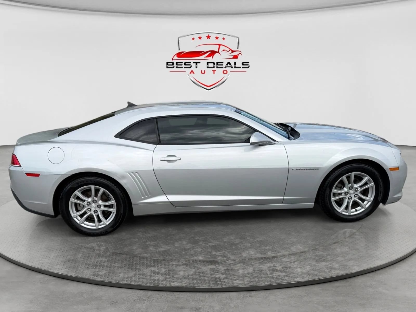 Used 2014 Chevrolet Camaro LS RWD image 7