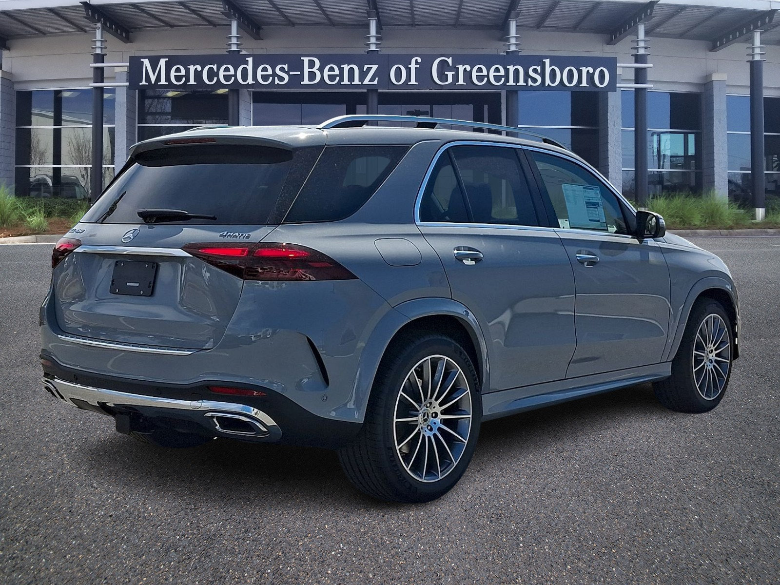 New 2026 Mercedes-Benz GLE 450 4MATIC image 3