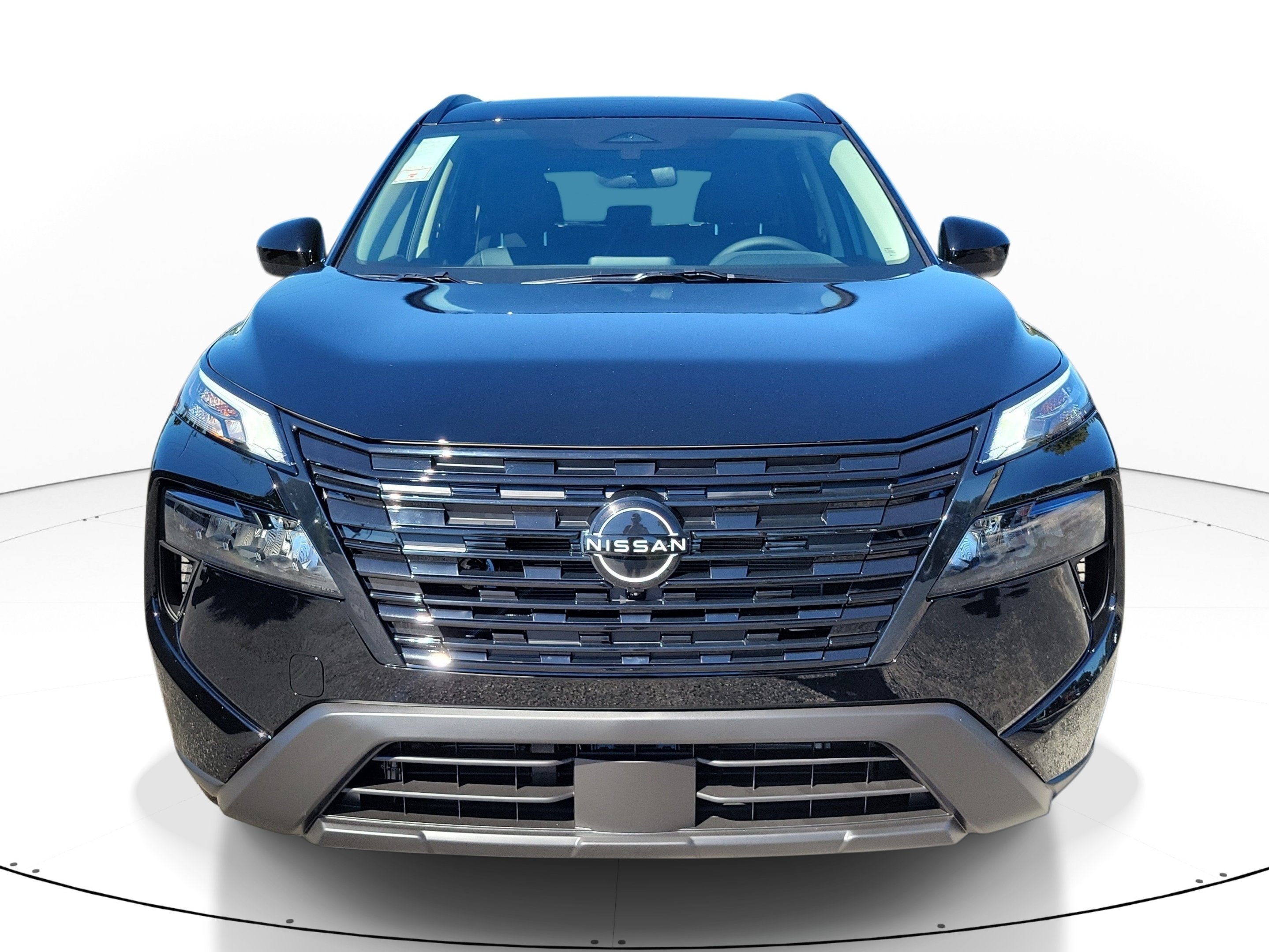 New 2027 Nissan Rogue Dark Armor FWD image 2