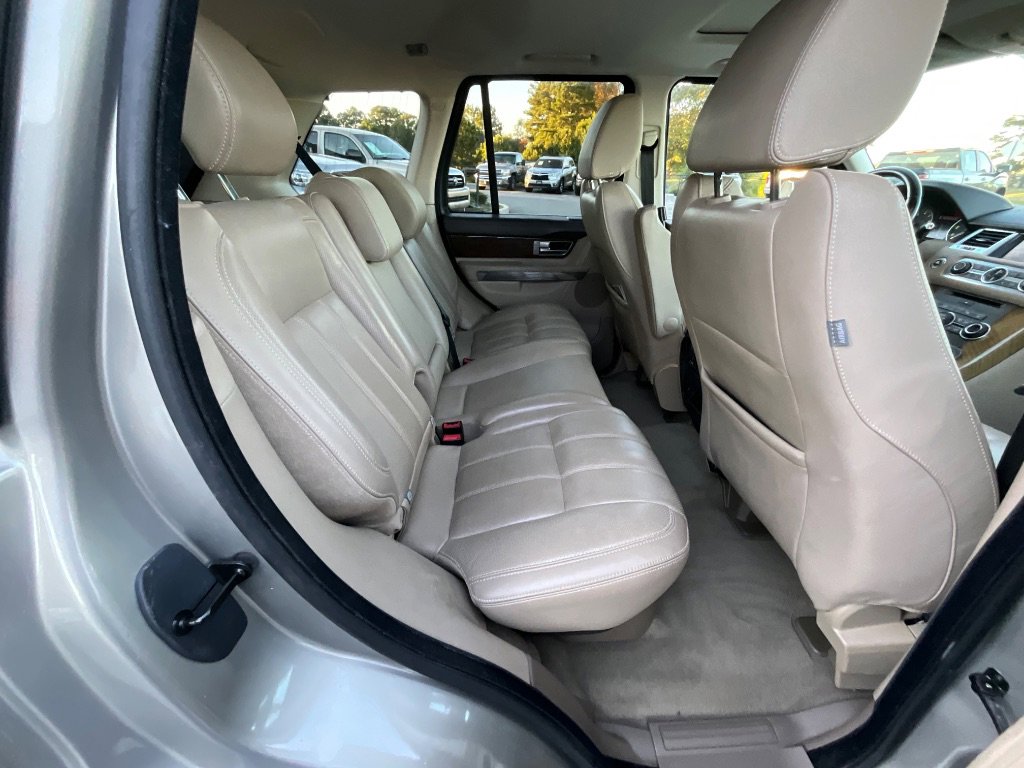 Used 2012 Land Rover Range Rover Sport HSE LUX image 25