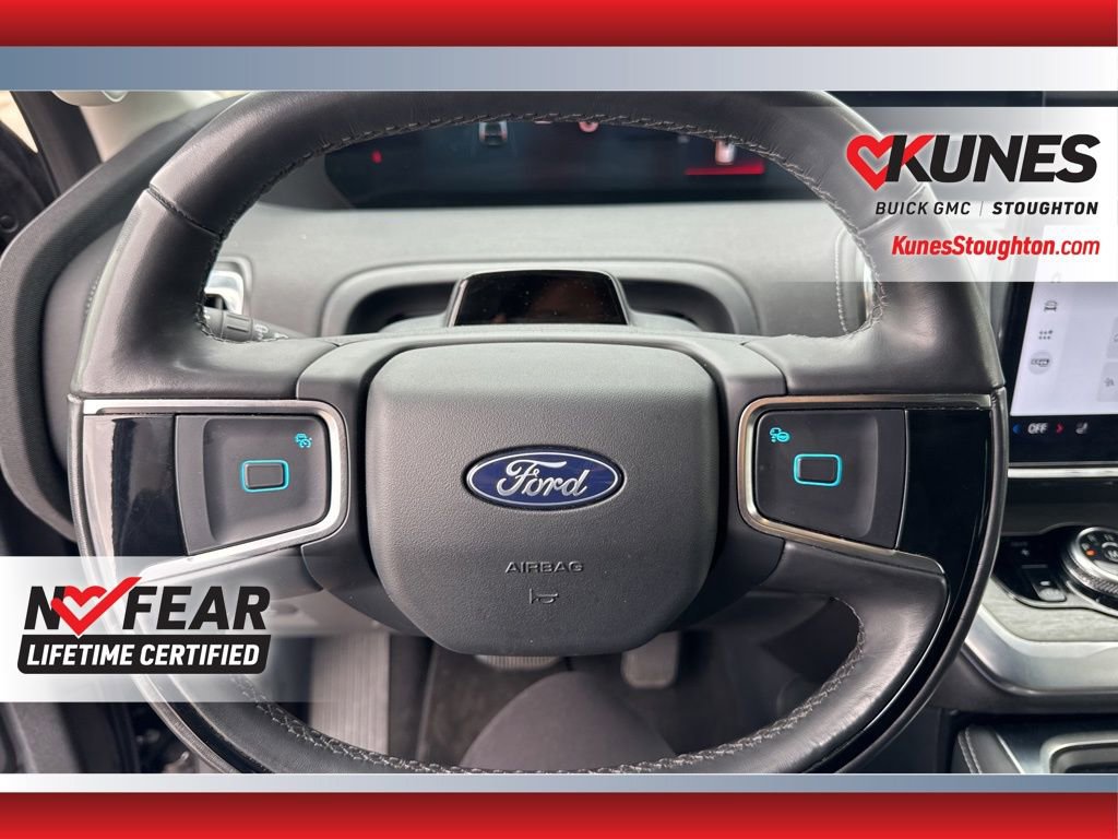 Used 2025 Ford Expedition Max Platinum AWD/4WD image 32