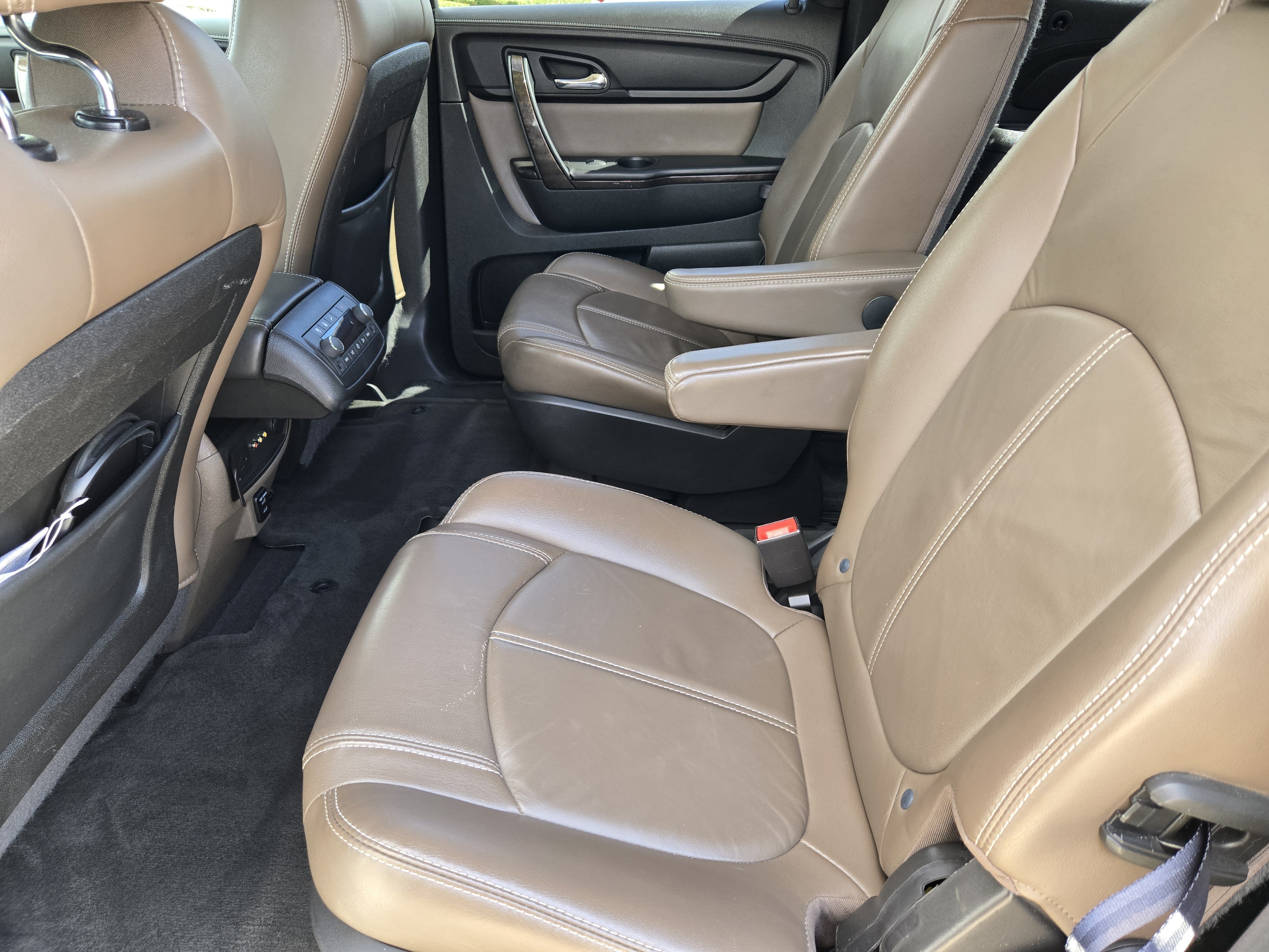 Used 2015 GMC Acadia SLT FWD image 39
