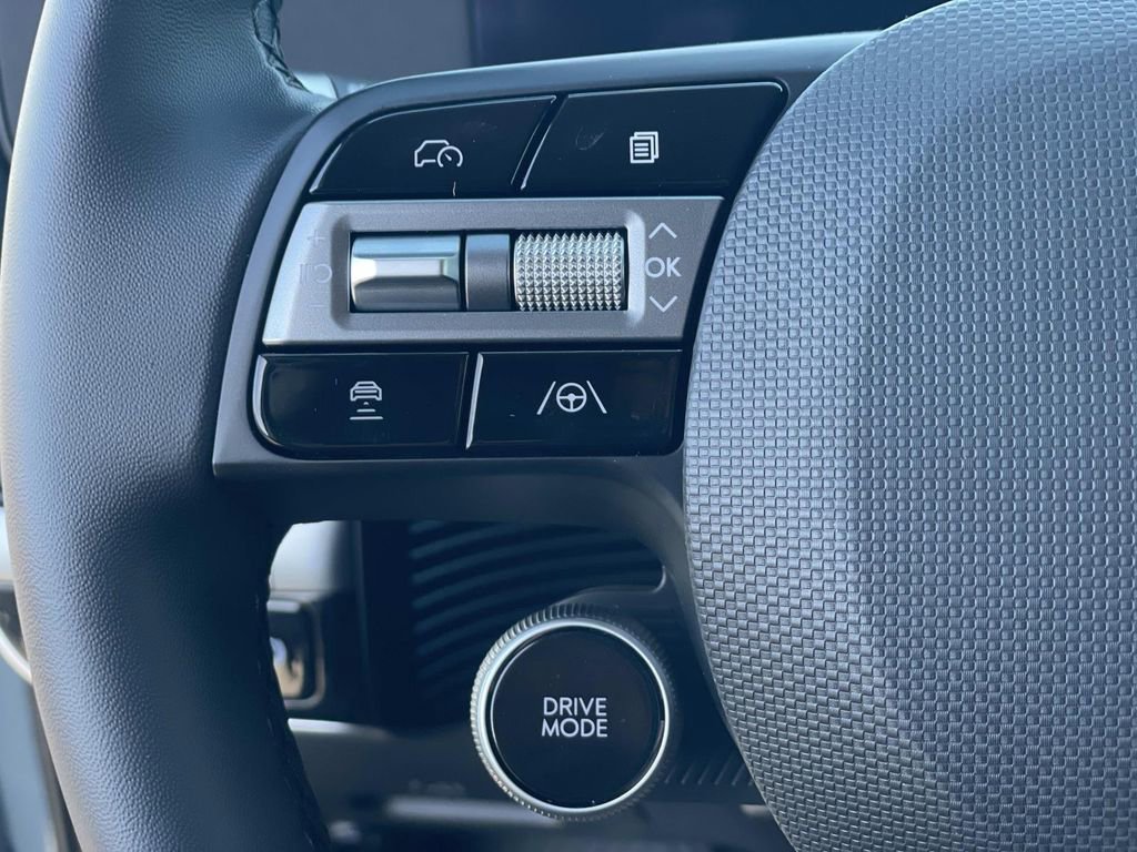 Certified 2025 Hyundai Ioniq 5 SE image 8