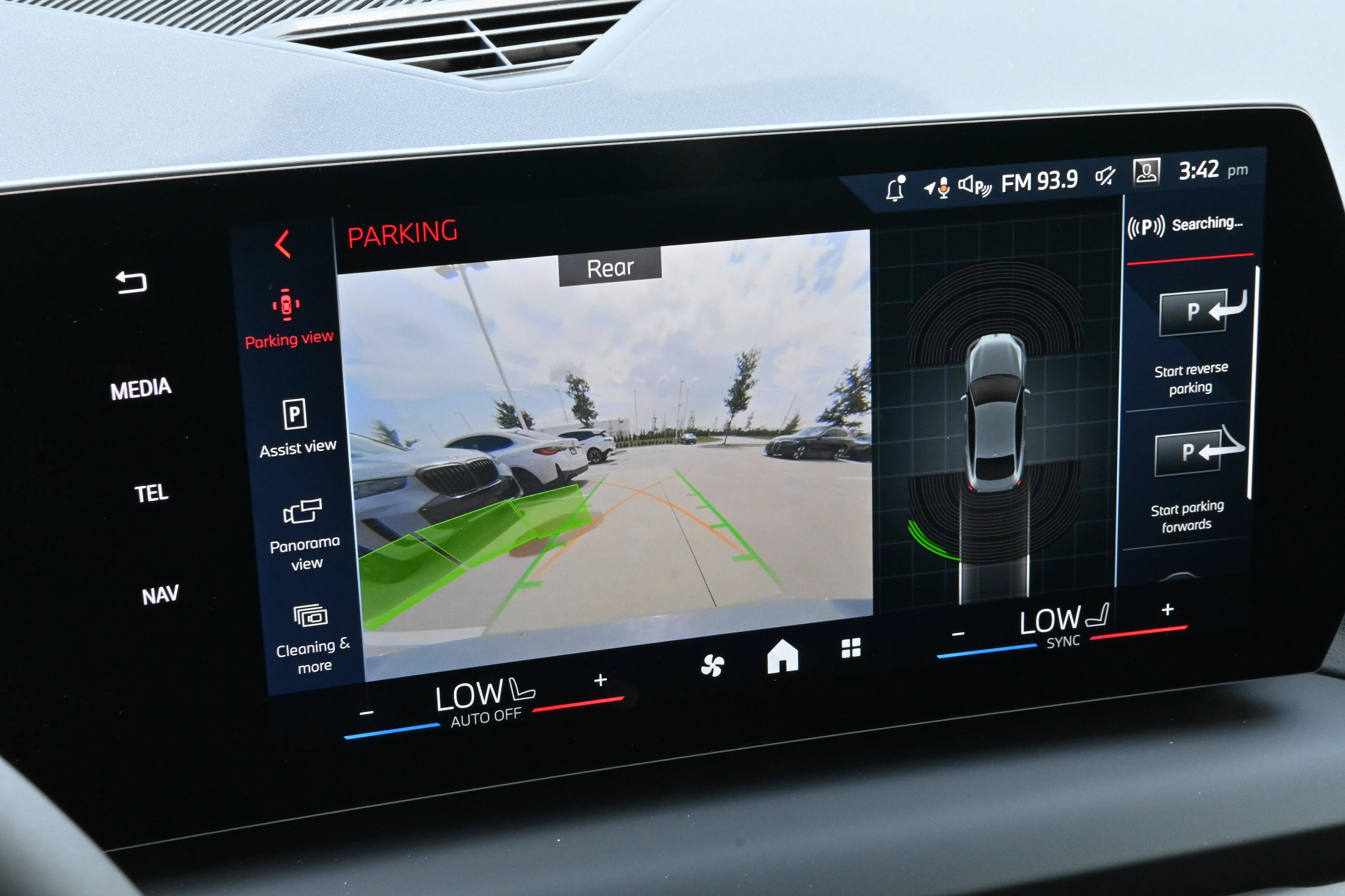 New 2026 BMW 228i xDrive AWD/4WD image 17