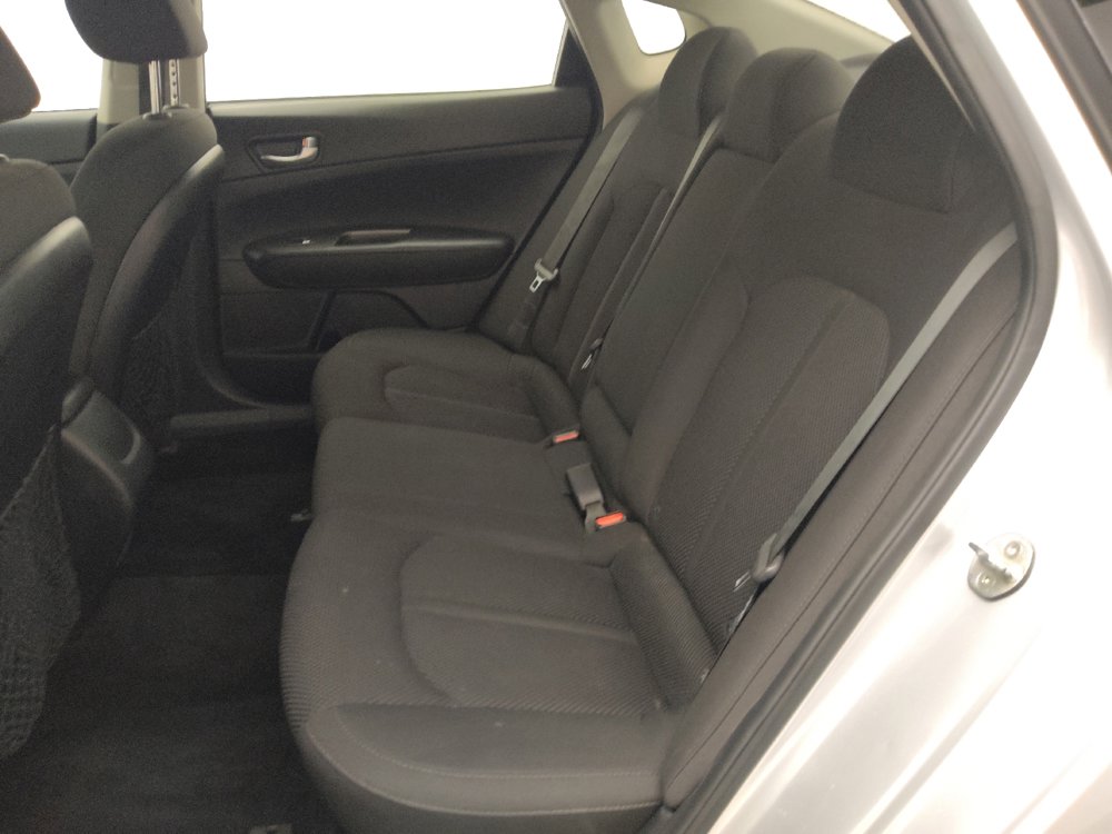 Used 2019 Kia Optima LX FWD image 18