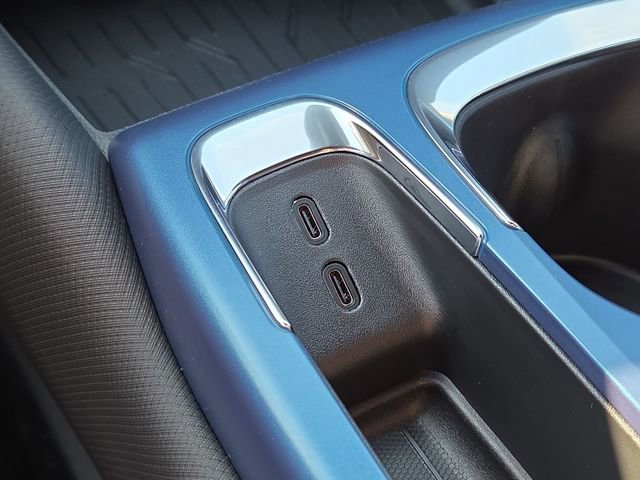 New 2026 Chevrolet Equinox EV LT image 39