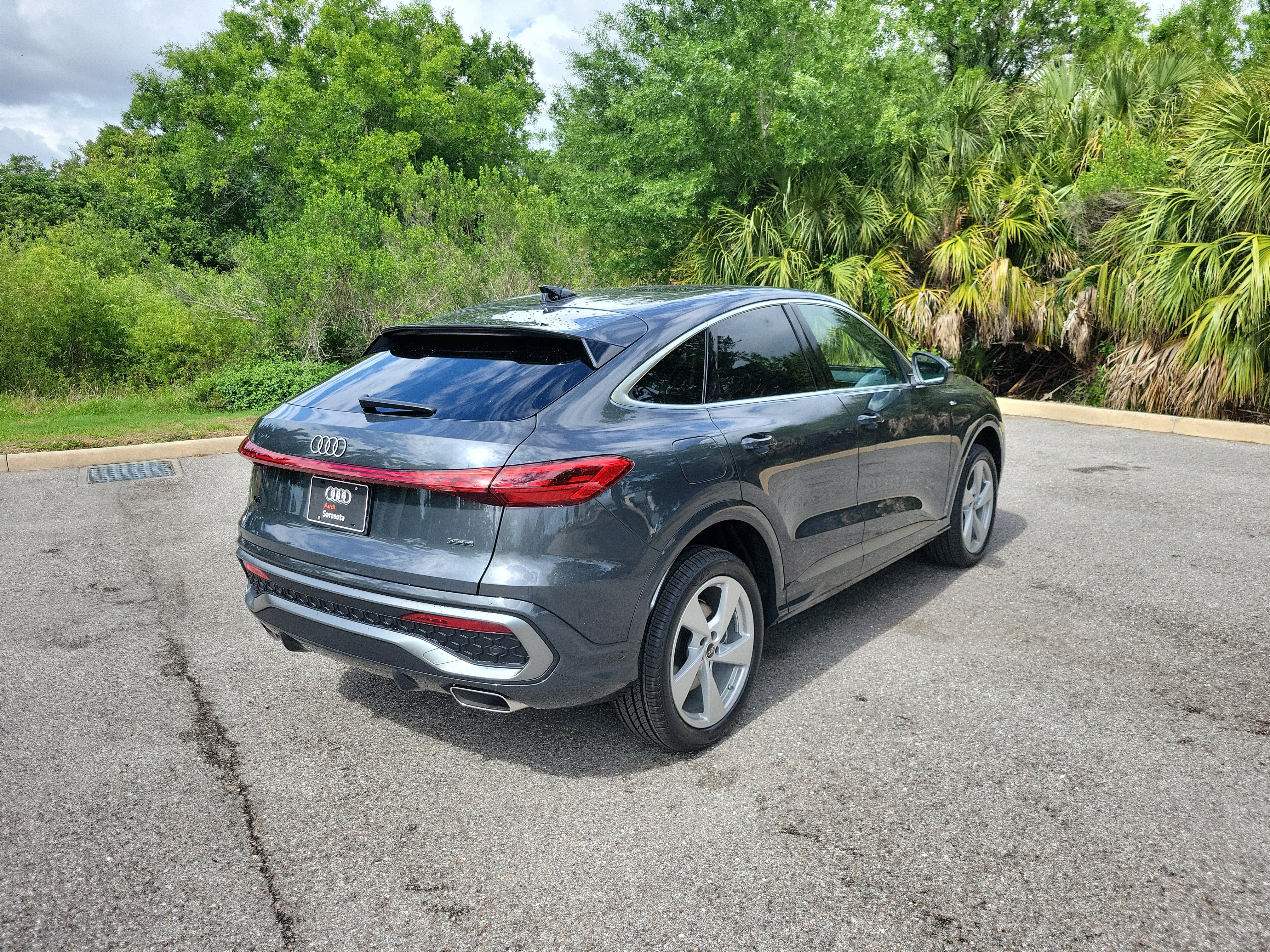 New 2026 Audi Q5 Premium Plus AWD/4WD image 4