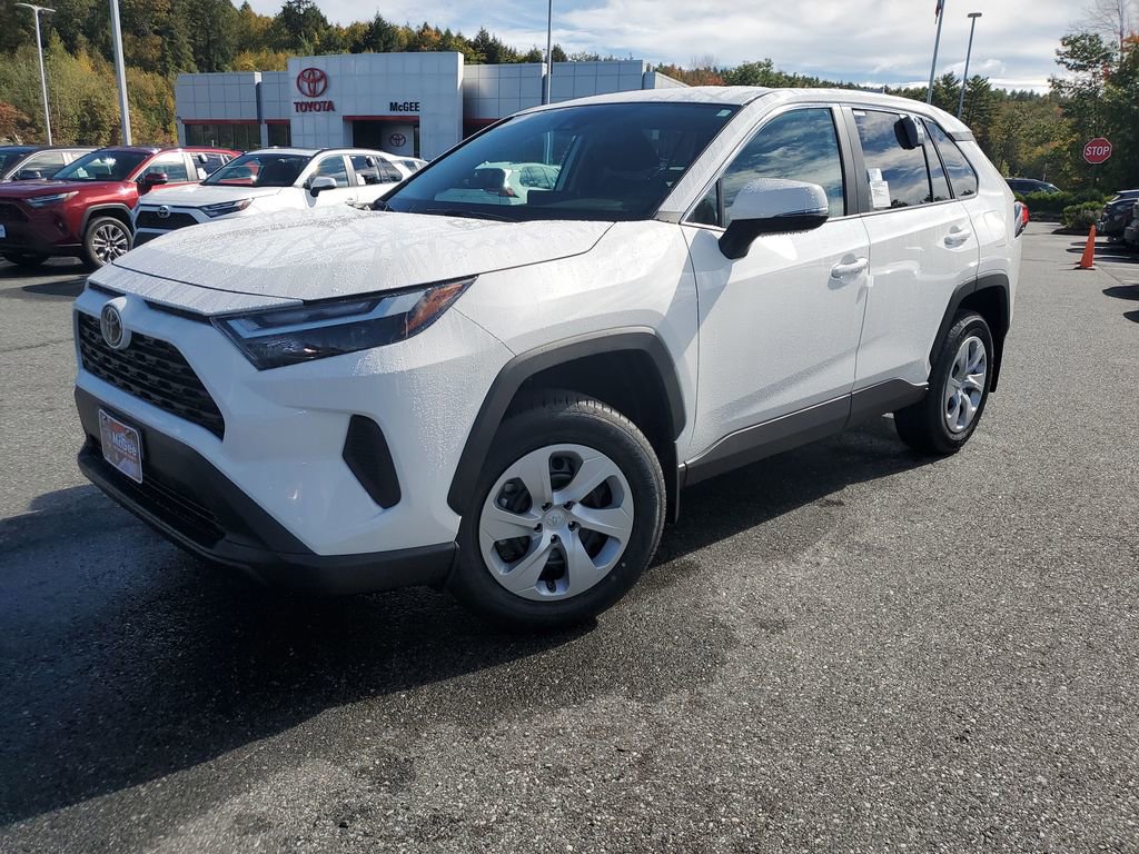 New 2025 Toyota RAV4 LE