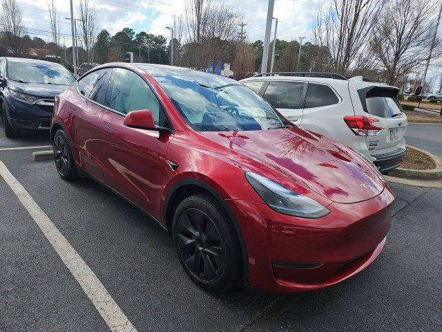 Used 2024 Tesla Model Y Long Range image 3