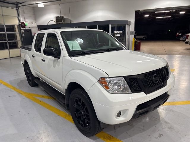 Used 2021 Nissan Frontier SV w/ Midnight Edition Floor Mats image 3