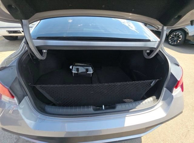Used 2025 Hyundai Elantra Sport w/ Cargo Package FWD image 13