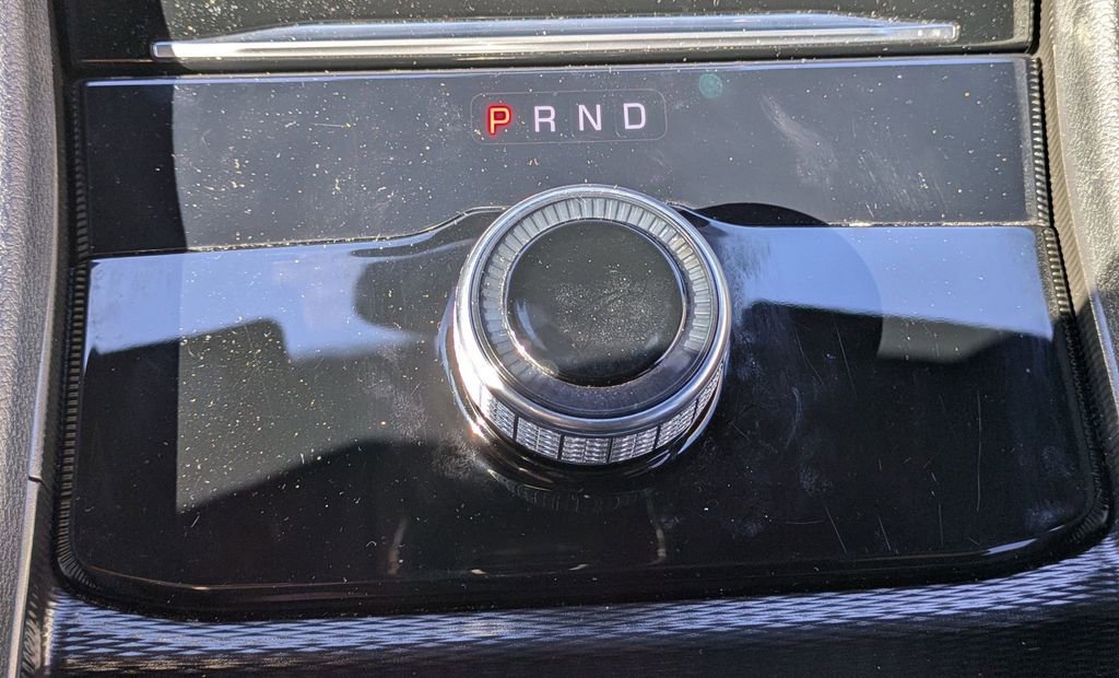 Used 2024 Jeep Grand Cherokee L Laredo image 19