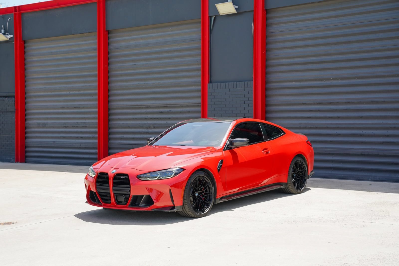 Used 2021 BMW M4 Competition w/ M Carbon Exterior Package RWD video 1