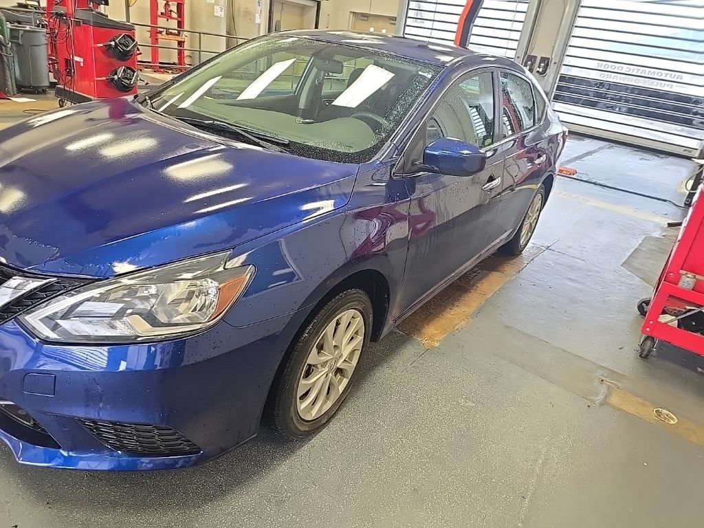 Used 2019 Nissan Sentra SV FWD image 2