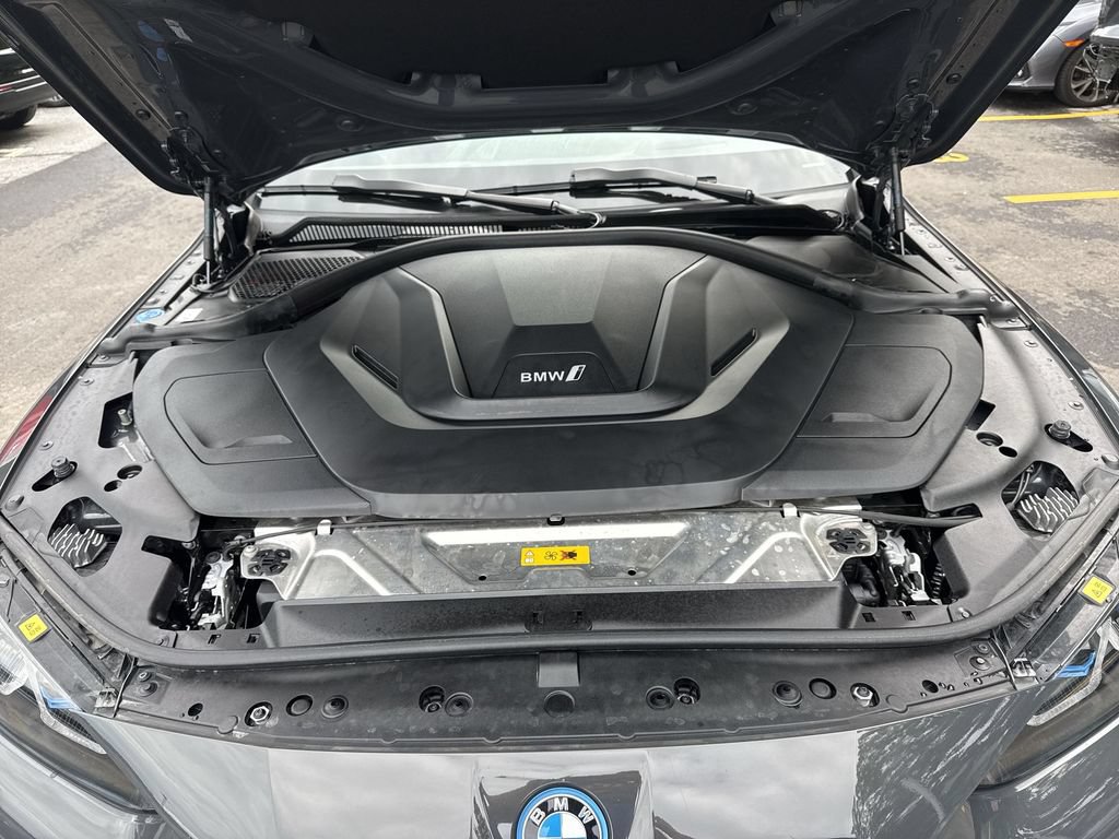 Used 2023 BMW i4 eDrive40 w/ M Sport Package RWD image 18