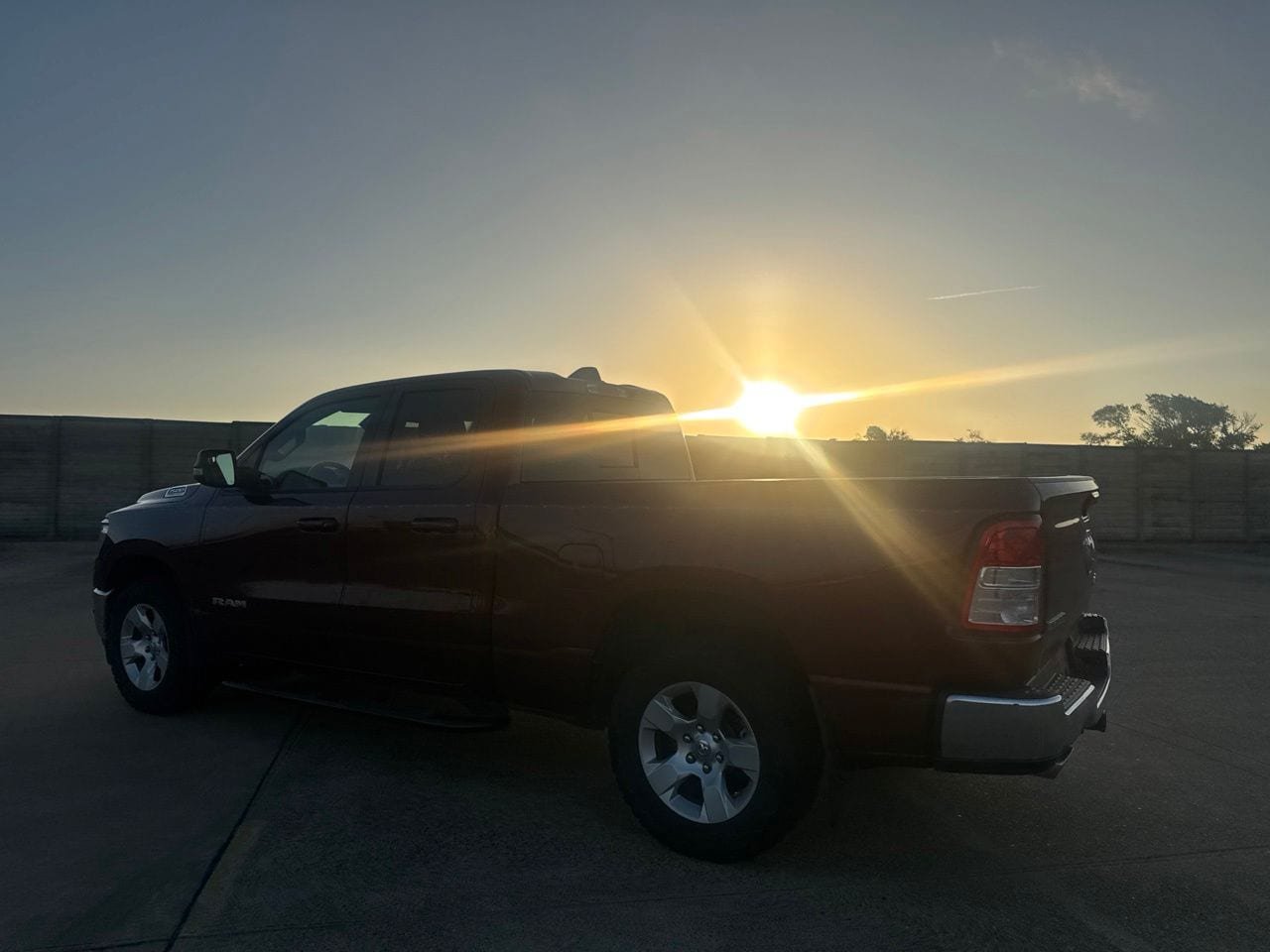 Used 2021 RAM 1500 Big Horn AWD/4WD image 12