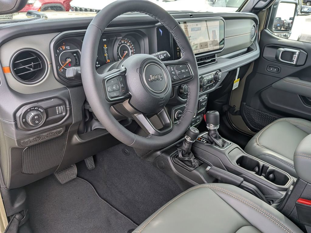 New 2026 Jeep Gladiator Mojave AWD/4WD image 32