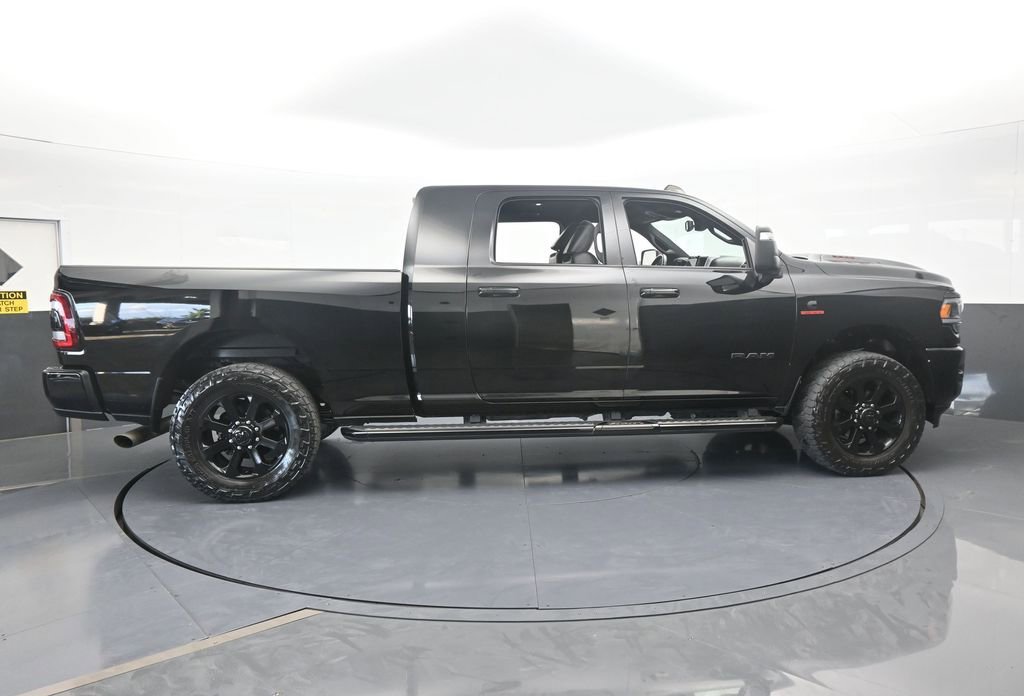 Used 2024 RAM 3500 Laramie w/ Night Edition image 7