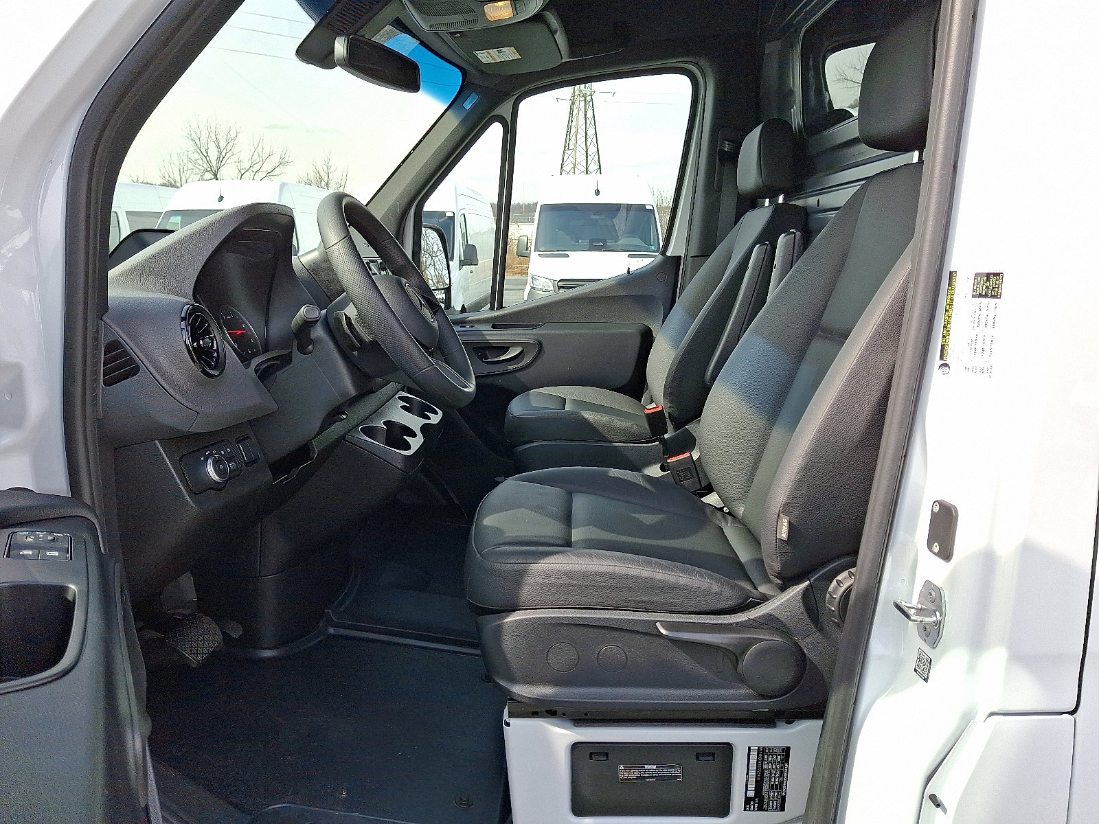 Certified 2025 Mercedes-Benz Sprinter 2500 image 15