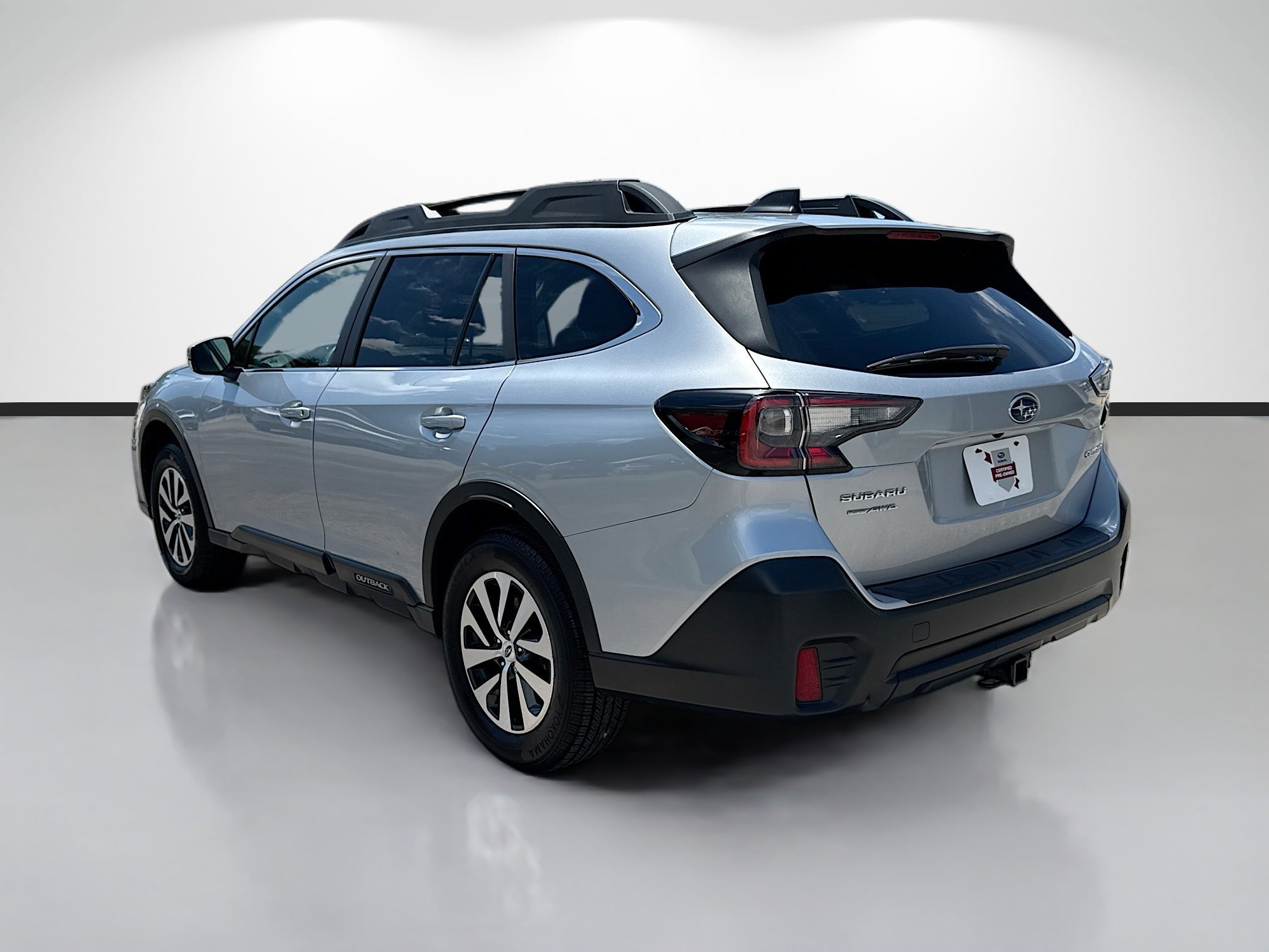 Certified 2021 Subaru Outback Premium AWD/4WD image 5