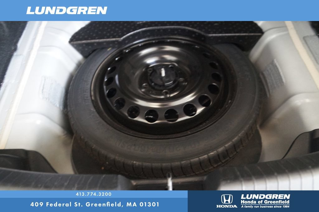 Used 2024 Chevrolet Malibu LT FWD image 30