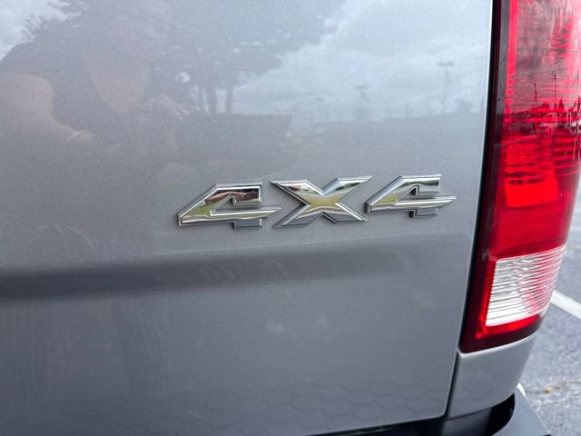 Used 2024 RAM 1500 Classic SLT AWD/4WD image 29