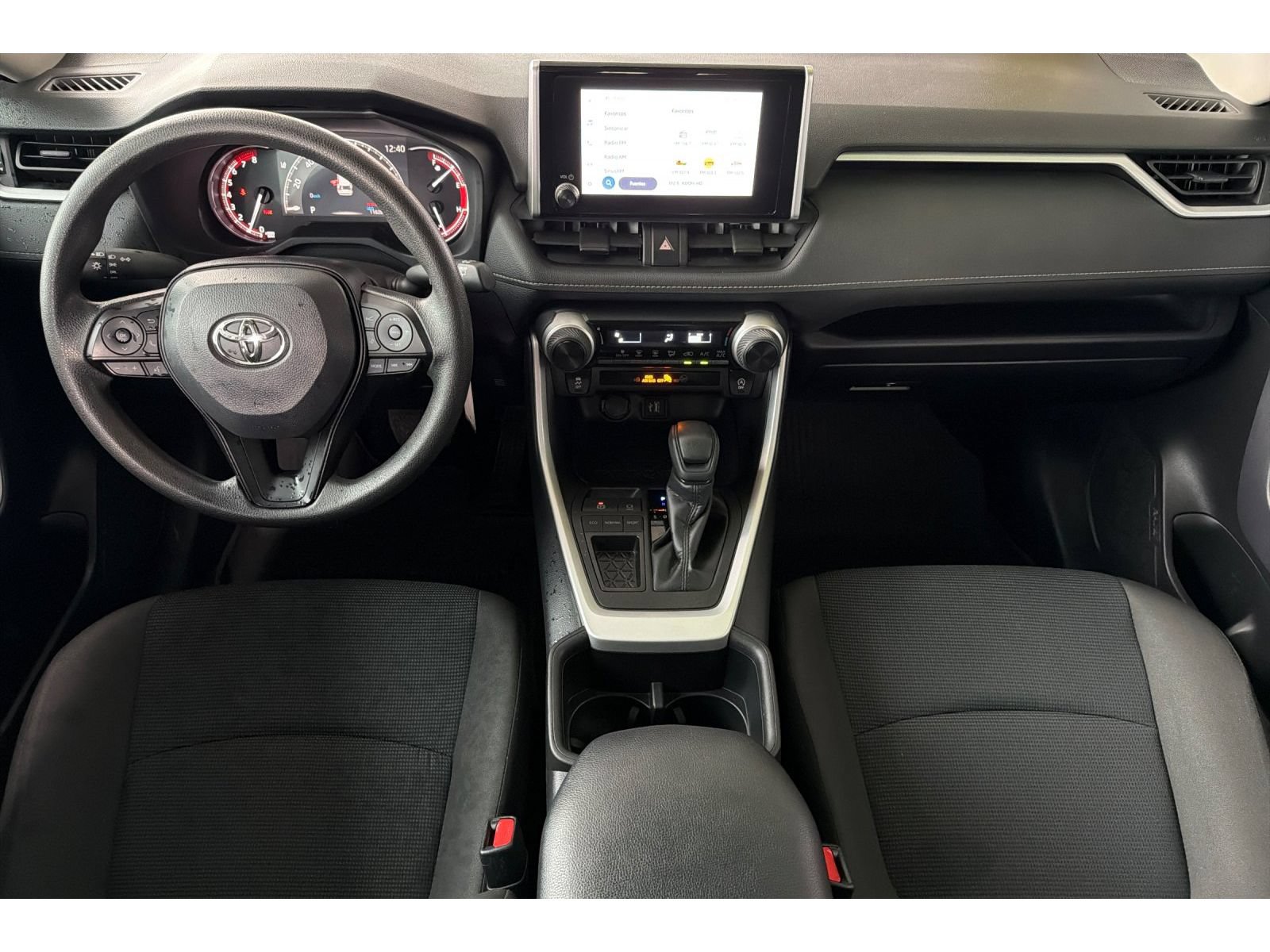 Certified 2025 Toyota RAV4 LE FWD image 14