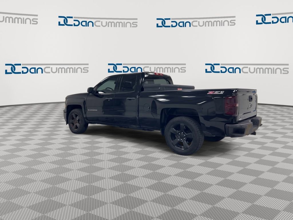 Used 2015 Chevrolet Silverado 1500 W/T w/ Black Out Edition AWD/4WD image 6