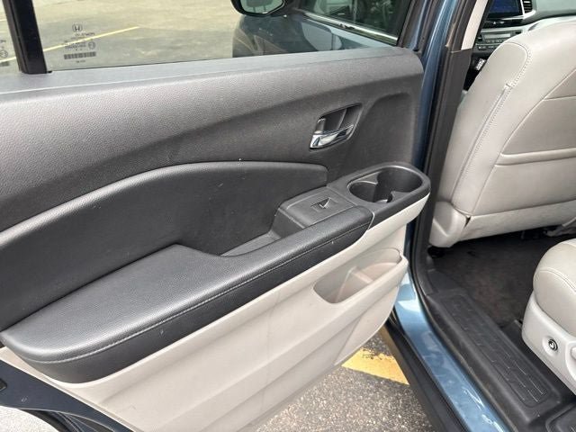 Used 2017 Honda Pilot EX-L image 19
