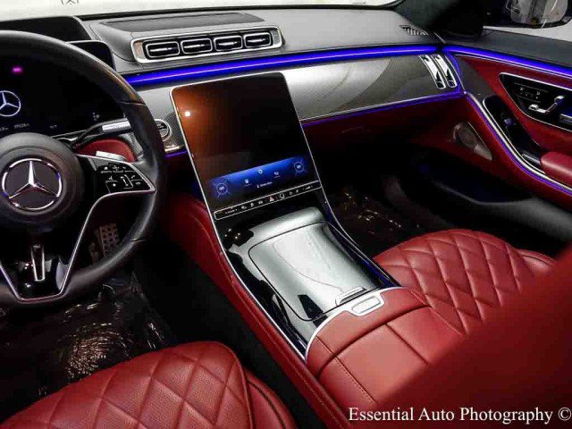 Used 2023 Mercedes-Benz S 580e 4MATIC Sedan image 17