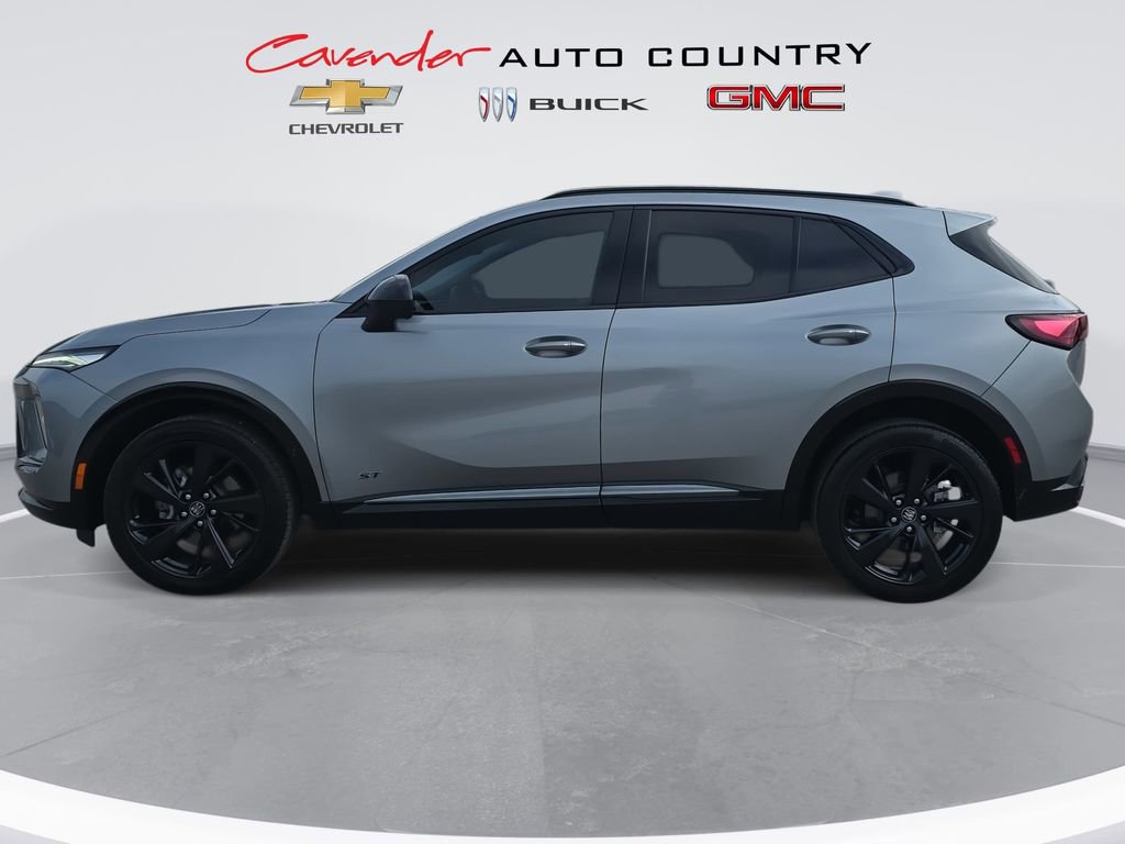 New 2025 Buick Envision Sport Touring image 8