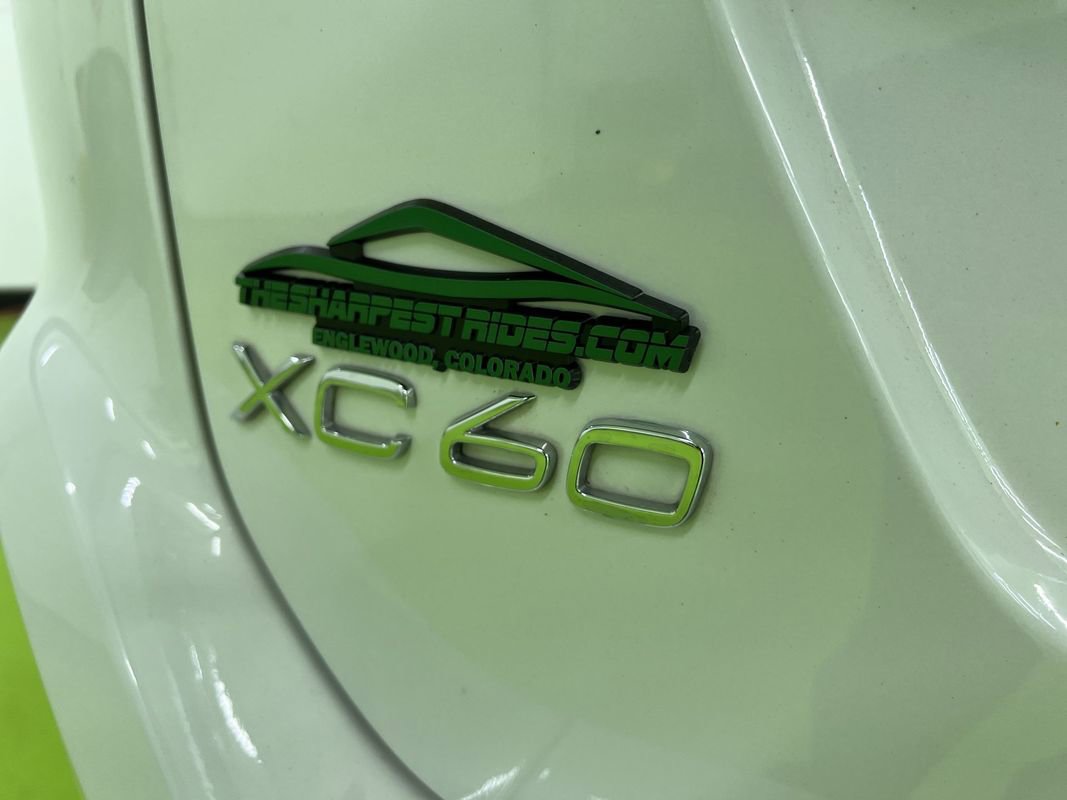 Used 2016 Volvo XC60 T6 Platinum w/ Climate Package FWD image 11