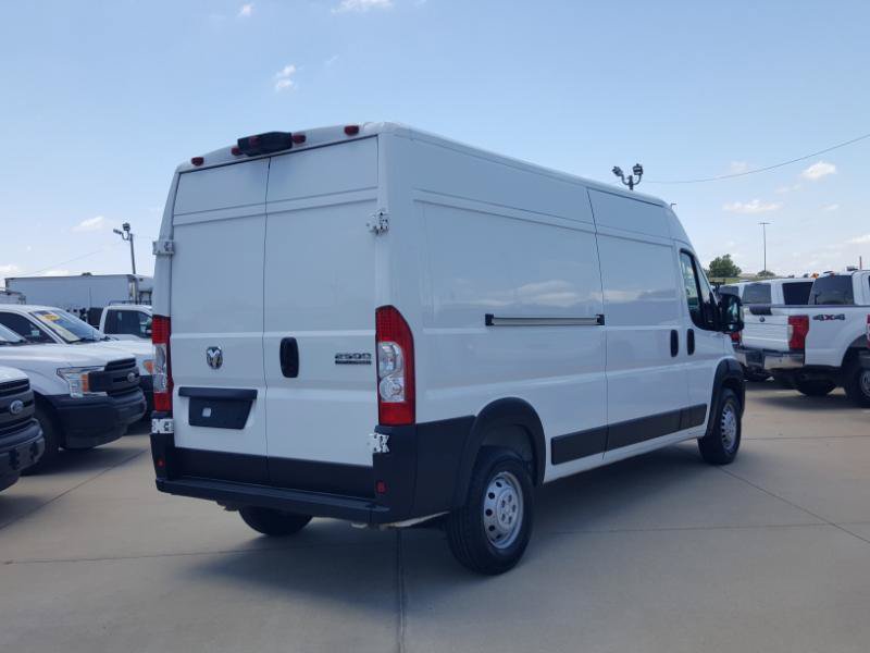 Used 2024 RAM ProMaster 2500 w/ Convenience Group FWD image 7
