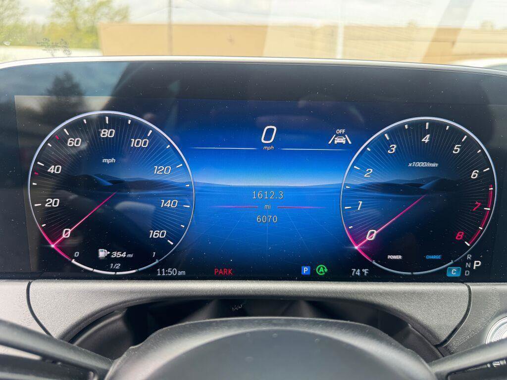 Used 2024 Mercedes-Benz E 350 4MATIC Sedan image 14