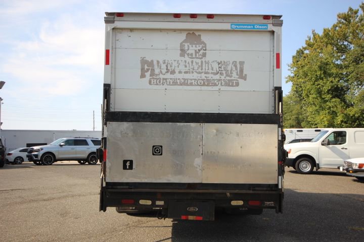 Used 1998 Ford E-350 and Econoline 350 image 4