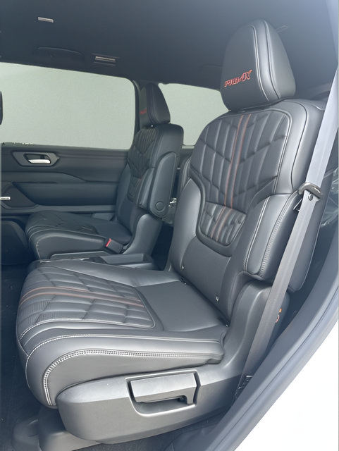 New 2026 Nissan Armada PRO-4X w/ Captain's Chari Seat Package AWD/4WD image 20