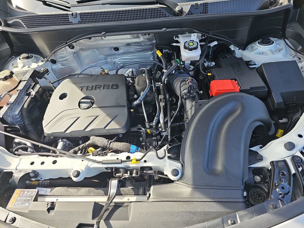 Certified 2023 Buick Encore GX Preferred w/ Cold Weather Comfort Package AWD/4WD image 34