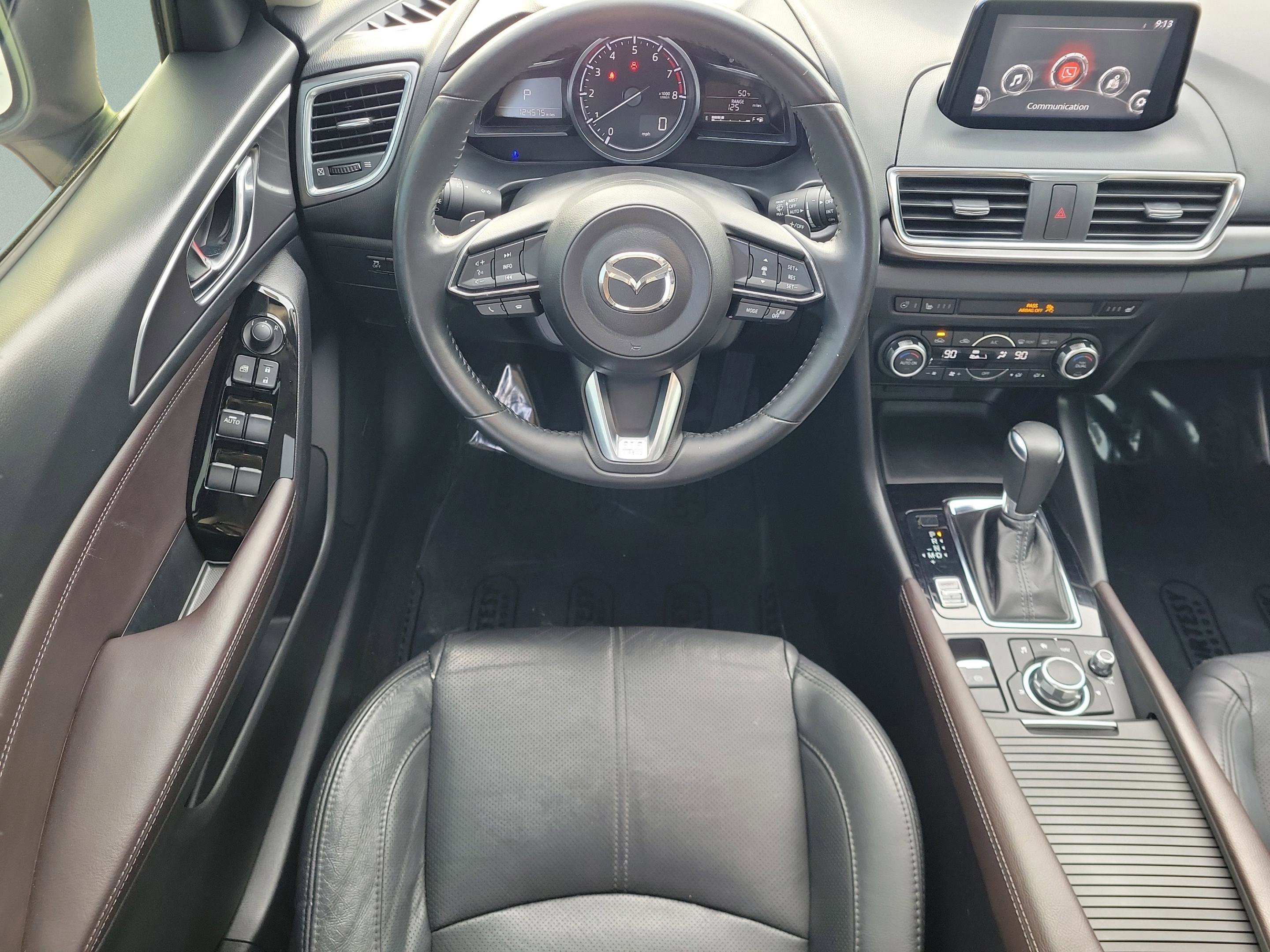 Used 2018 MAZDA MAZDA3 Grand Touring w/ Premium Equipment Package image 15