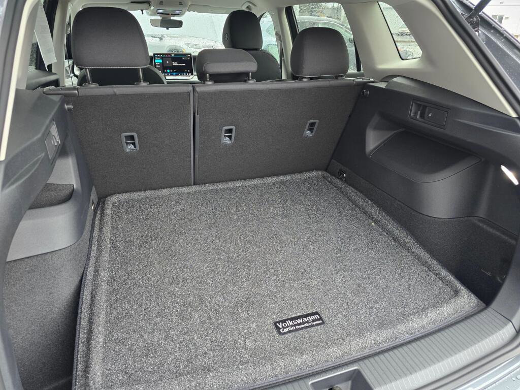 New 2026 Volkswagen Tiguan S image 17