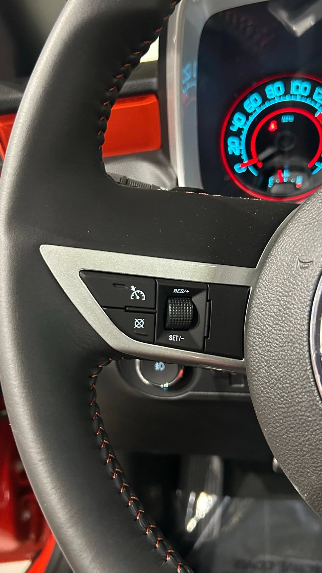 Used 2010 Chevrolet Camaro SS w/ Interior Accent Trim Package RWD image 48