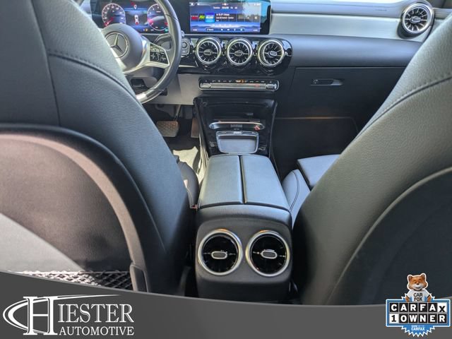 Used 2025 Mercedes-Benz CLA 250 4MATIC image 30