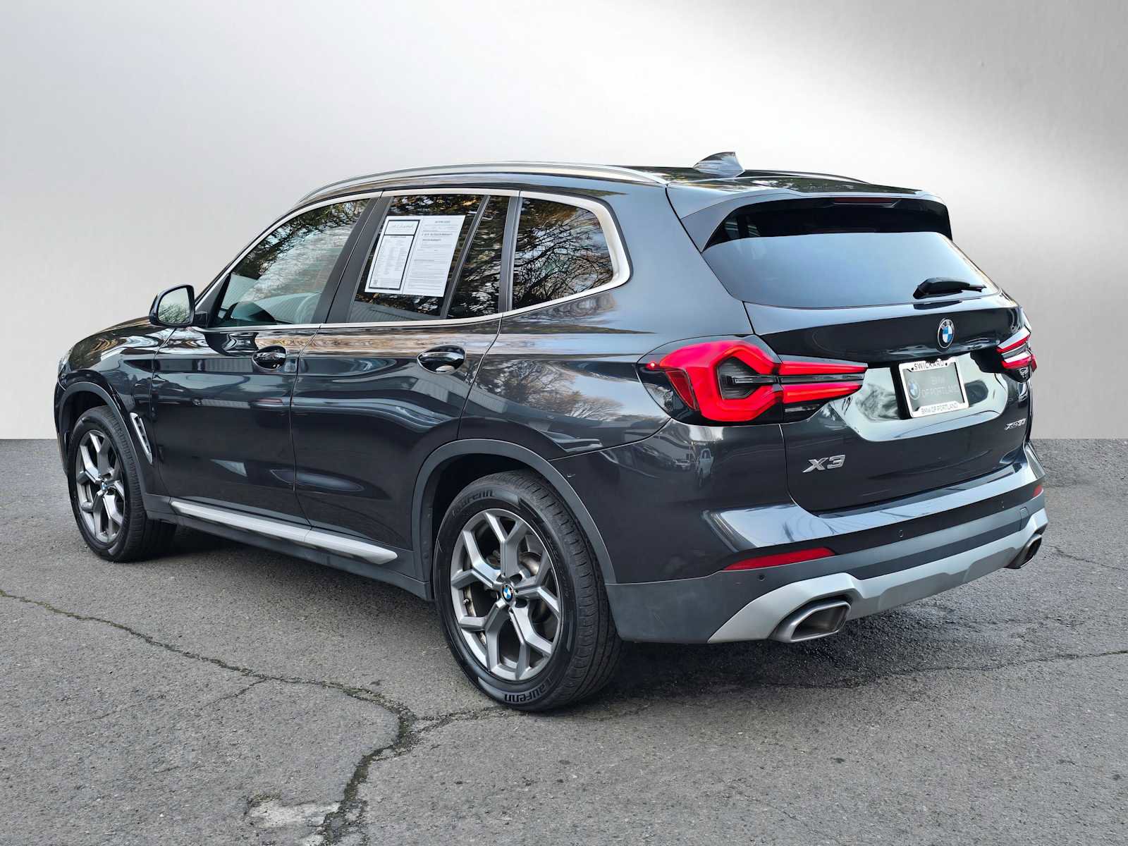 Used 2024 BMW X3 xDrive30i image 5