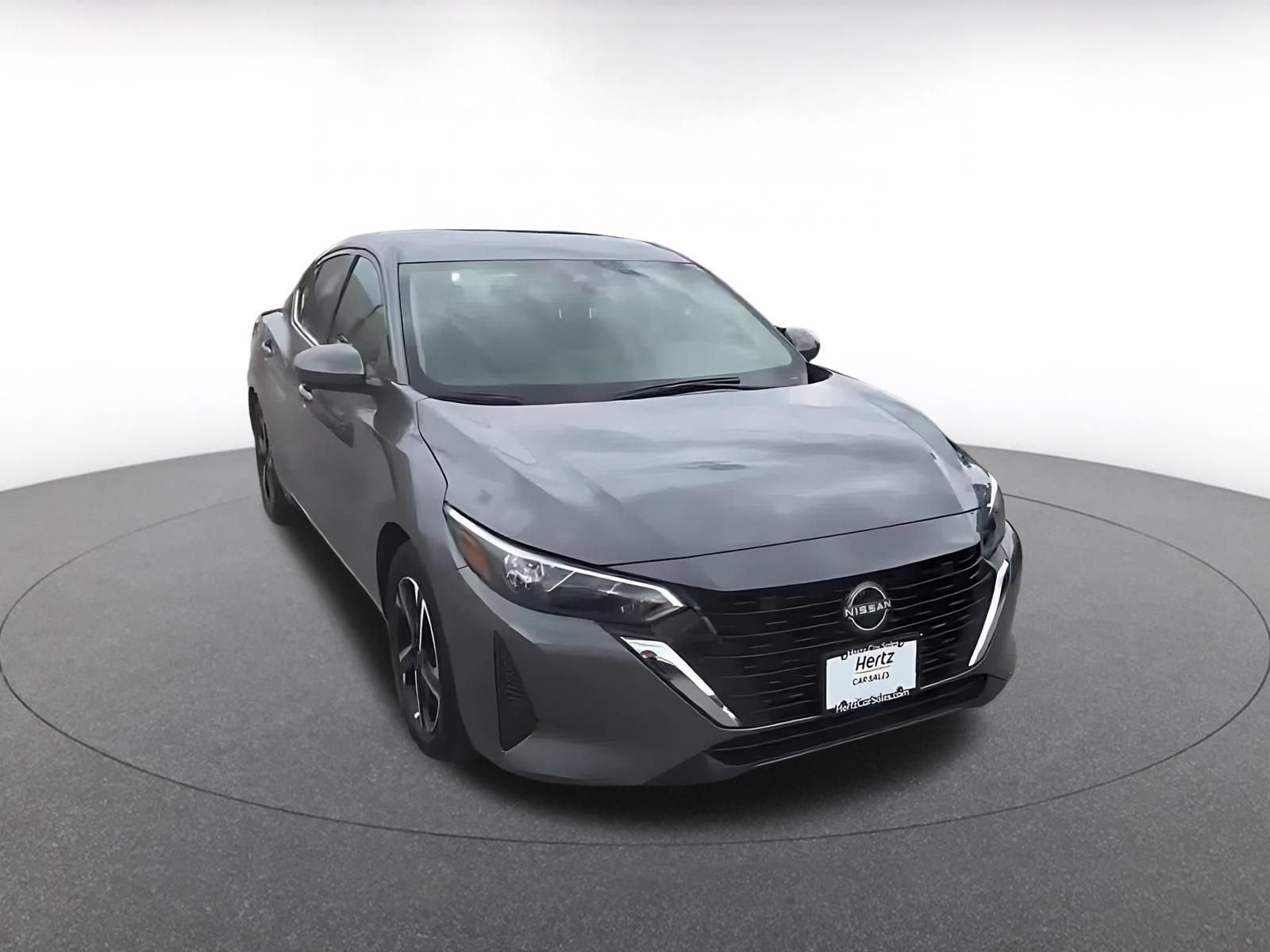Used 2025 Nissan Sentra SV FWD image 3
