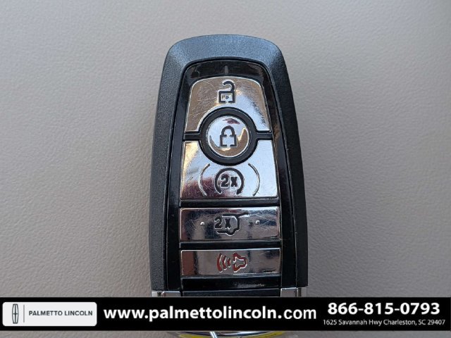 Certified 2022 Lincoln Aviator Reserve RWD image 32